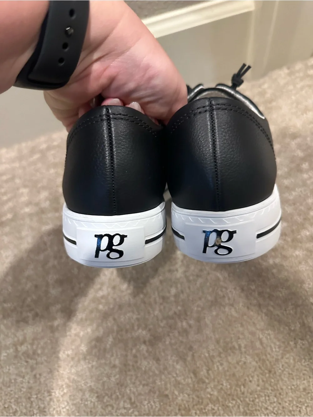 Paul Green Hadley Black Leather Low-Top Sneakers with White Sole